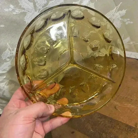 Vintage Indiana Glass Divided Dish - Picture 2 of 3
